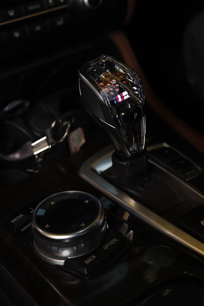 BMW Crystal Gear Knob At Fasttracks Car Care